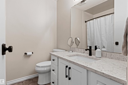 11118 23A Avenue Nw, Edmonton, AB 