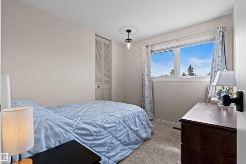 11118 23A Avenue Nw, Edmonton, AB 