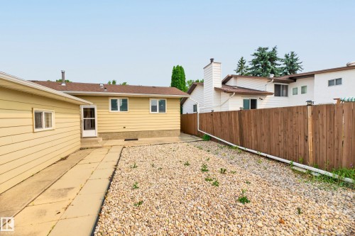 11607 139 Avenue Nw, Edmonton, AB - Outdoor With Exterior