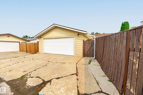 11607 139 Avenue Nw, Edmonton, AB - Outdoor With Exterior