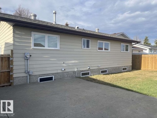 1929 65 Street Nw, Edmonton, AB 