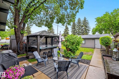 12115 40 Avenue Nw, Edmonton, AB 