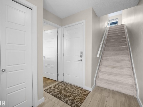 3346 15A Avenue Nw, Edmonton, AB 