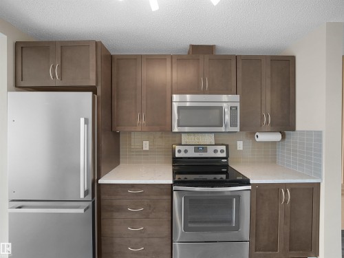 3346 15A Avenue Nw, Edmonton, AB 