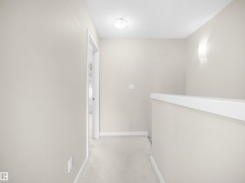 3346 15A Avenue Nw, Edmonton, AB 