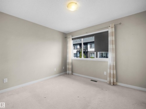 3346 15A Avenue Nw, Edmonton, AB 