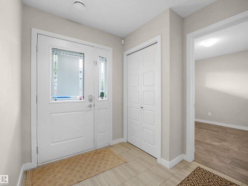 3346 15A Avenue Nw, Edmonton, AB 