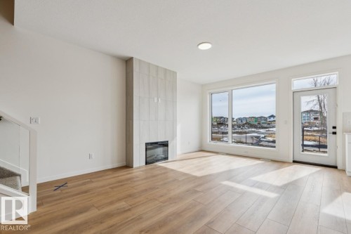 3035 5 Avenue Sw, Edmonton, AB 