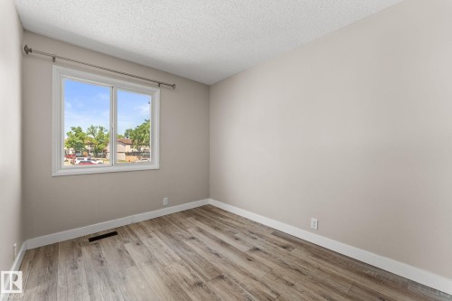 5410 146 Avenue Nw, Edmonton, AB 