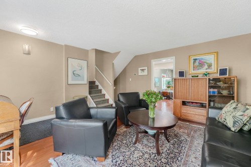 Warm interior with beautiful maple hardwood floors. - 10531 137 Street Nw, Edmonton, AB 