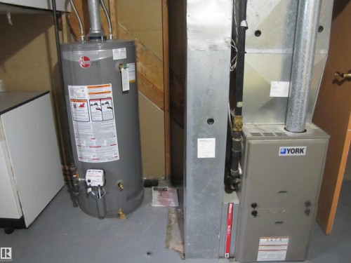 Rheem water heater and York furnace with associated ductwork - 9512 63 Avenue Nw, Edmonton, AB 