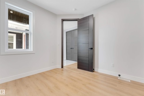 9336 183 Avenue Nw, Edmonton, AB 