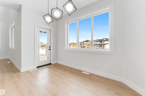 9336 183 Avenue Nw, Edmonton, AB 