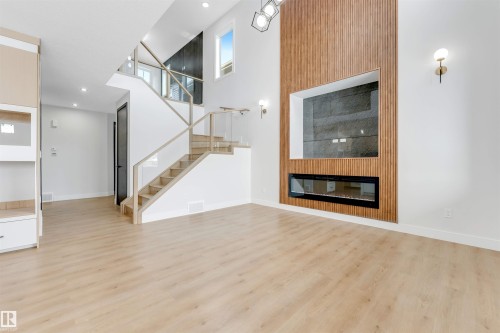 9336 183 Avenue Nw, Edmonton, AB 