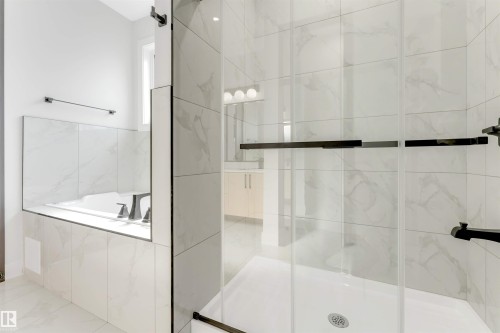 9336 183 Avenue Nw, Edmonton, AB 