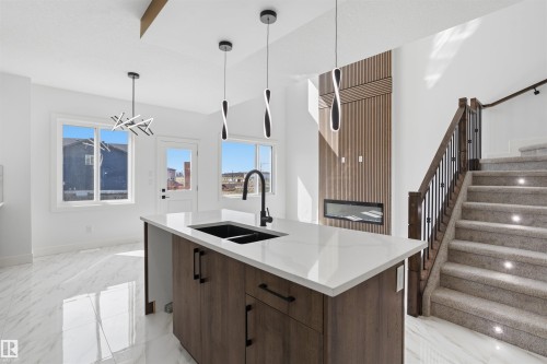 731 158 Avenue Ne, Edmonton, AB 