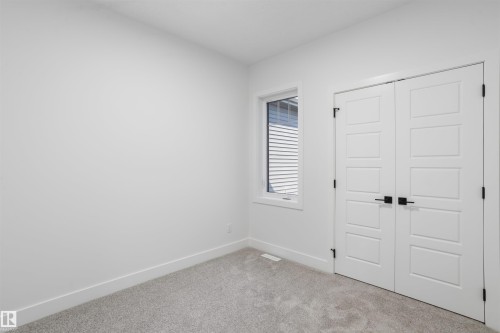 731 158 Avenue Ne, Edmonton, AB 
