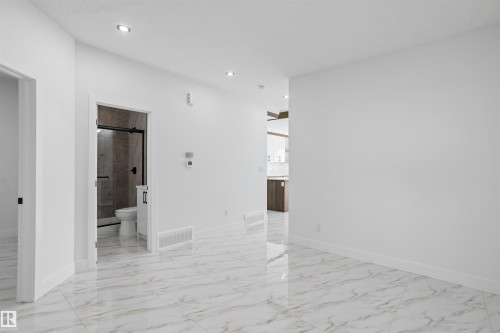 731 158 Avenue Ne, Edmonton, AB 