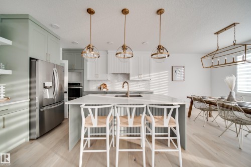 17 Arthur Way, Spruce Grove, AB 