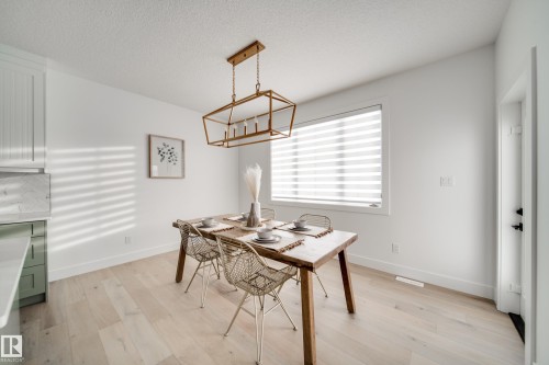 17 Arthur Way, Spruce Grove, AB 