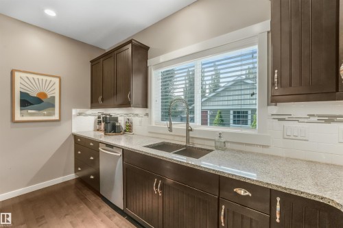 7916 Summerside Grande Boulevard Sw, Edmonton, AB - Indoor Photo Showing Kitchen With Double Sink
