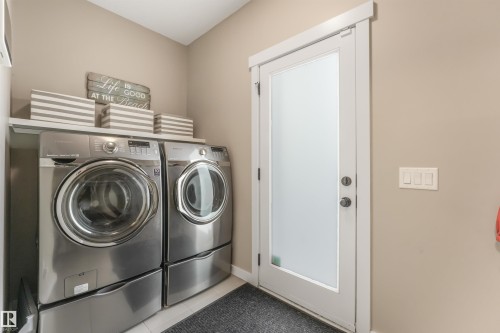 7916 Summerside Grande Boulevard Sw, Edmonton, AB - Indoor Photo Showing Laundry Room