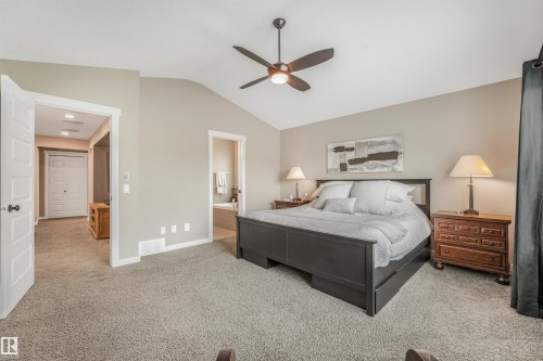 7916 Summerside Grande Boulevard Sw, Edmonton, AB - Indoor Photo Showing Bedroom