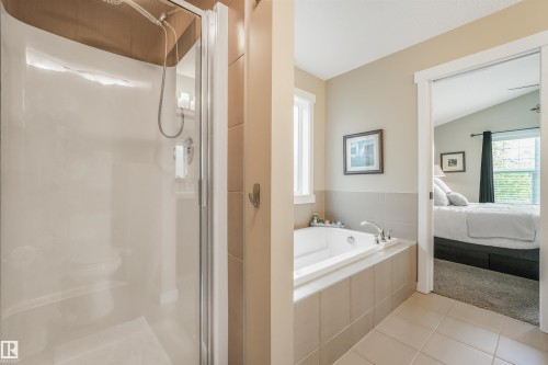 7916 Summerside Grande Boulevard Sw, Edmonton, AB - Indoor Photo Showing Bathroom