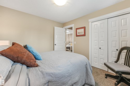 7916 Summerside Grande Boulevard Sw, Edmonton, AB - Indoor Photo Showing Bedroom