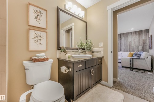 7916 Summerside Grande Boulevard Sw, Edmonton, AB - Indoor Photo Showing Bathroom