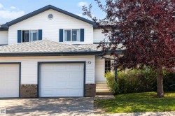 #13 450 HYNDMAN CR NW  Edmonton, AB T5A 0E2