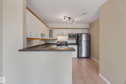 #3 2505 42 St Nw, Edmonton, AB 
