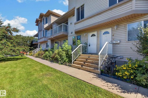#3 2505 42 St Nw, Edmonton, AB 