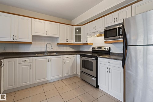 #3 2505 42 St Nw, Edmonton, AB 