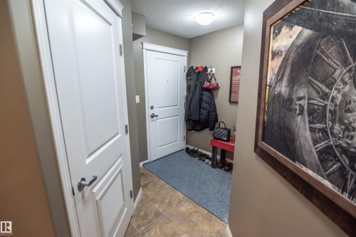#124 300 Spruce Ridge Rd, Spruce Grove, AB - Indoor Photo Showing Other Room