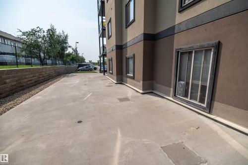 #124 300 Spruce Ridge Rd, Spruce Grove, AB - Outdoor With Exterior