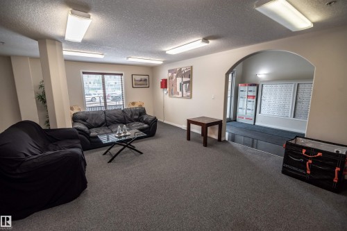 community room - #124 300 Spruce Ridge Rd, Spruce Grove, AB - Indoor