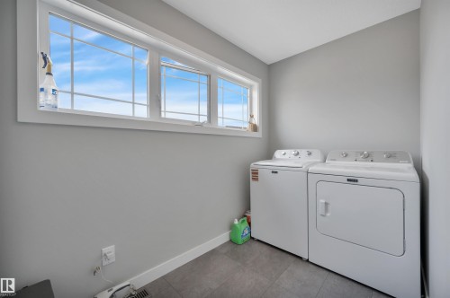 20007 15 Avenue Nw, Edmonton, AB 