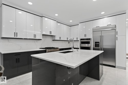 7304 164 Avenue Nw, Edmonton, AB 