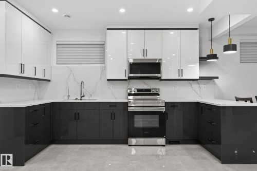 7304 164 Avenue Nw, Edmonton, AB 