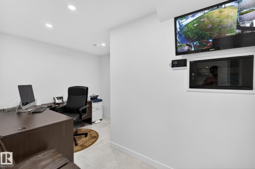 7304 164 Avenue Nw, Edmonton, AB 