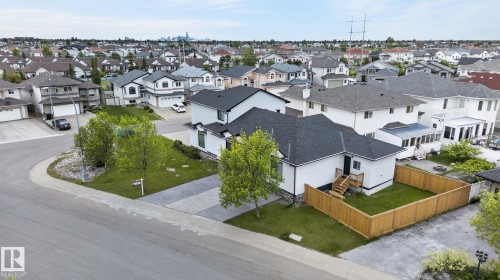7304 164 Avenue Nw, Edmonton, AB 