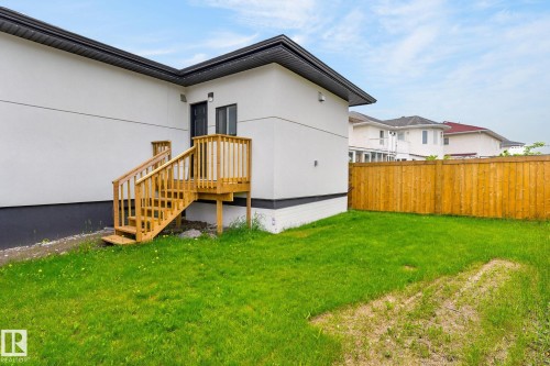 7304 164 Avenue Nw, Edmonton, AB 