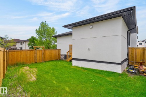 7304 164 Avenue Nw, Edmonton, AB 