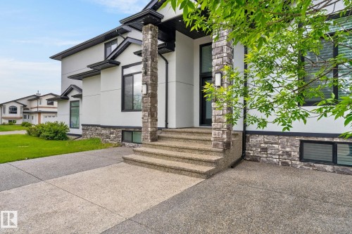 7304 164 Avenue Nw, Edmonton, AB 