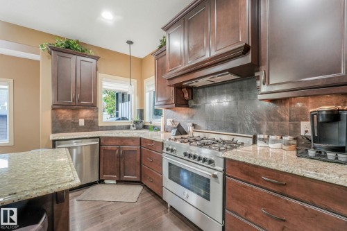 3435 West Landing Landing Nw, Edmonton, AB 