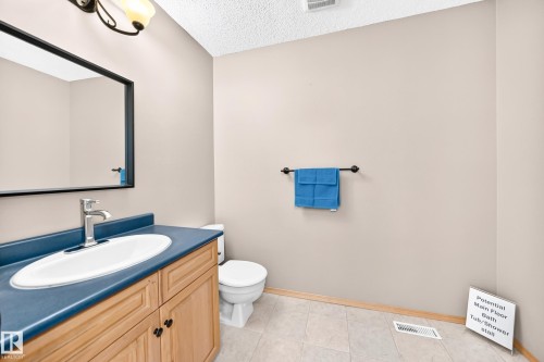 2255 Brennan Court Nw, Edmonton, AB 