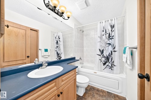 2255 Brennan Court Nw, Edmonton, AB 