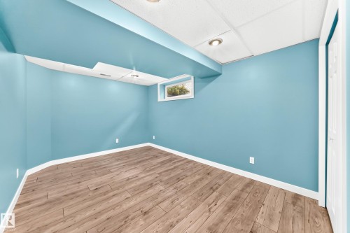 2255 Brennan Court Nw, Edmonton, AB 