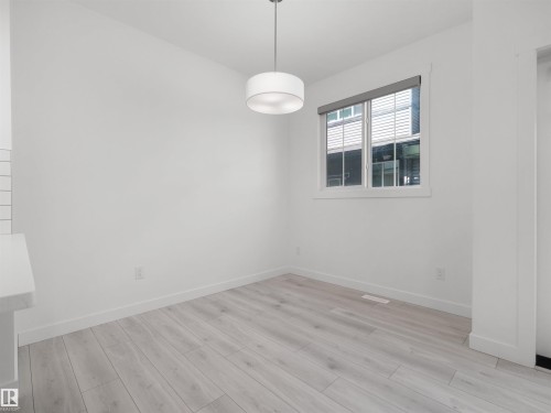#9 7110 Keswick Common Sw, Edmonton, AB 